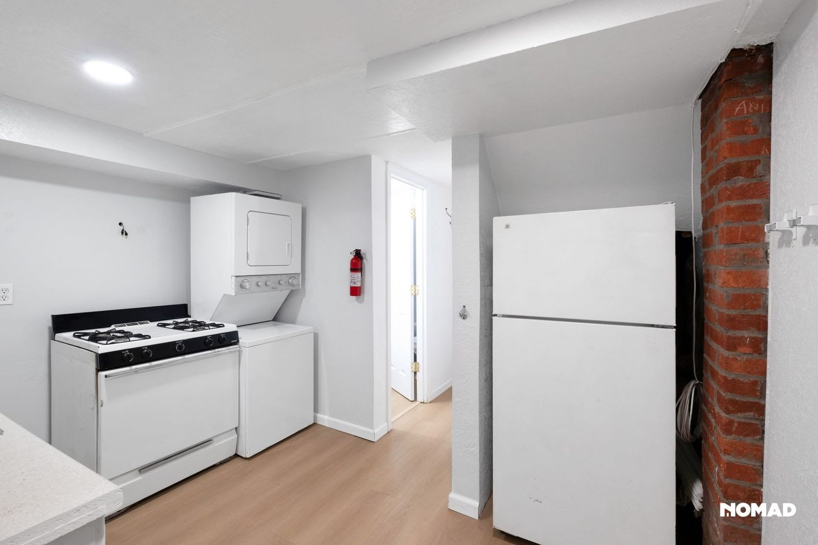 Updated Basement Apartment in College Park – photo 3