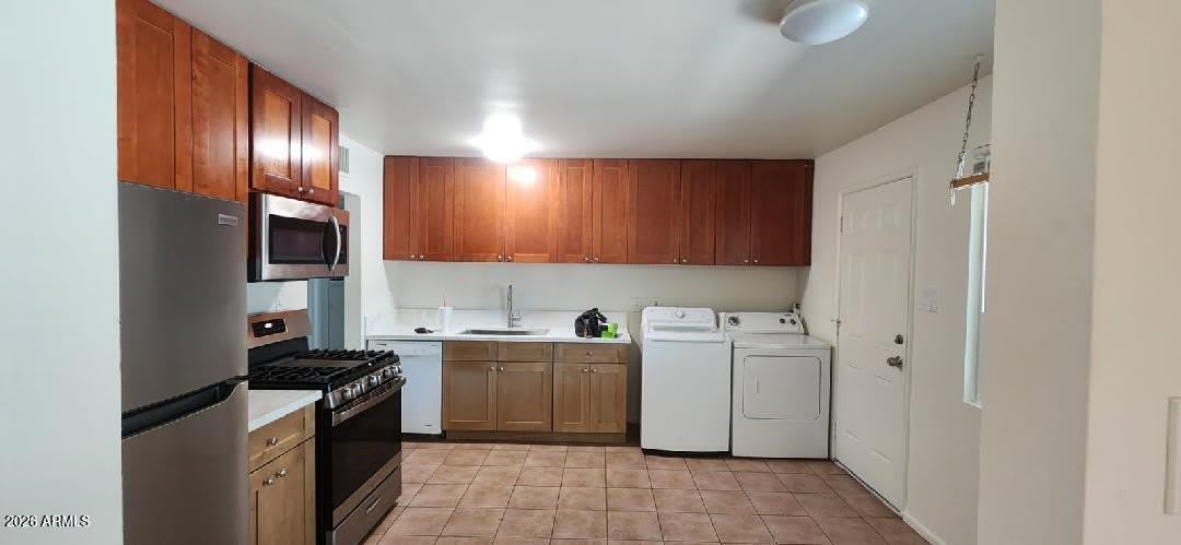 1416 E ORANGE Street – photo 4