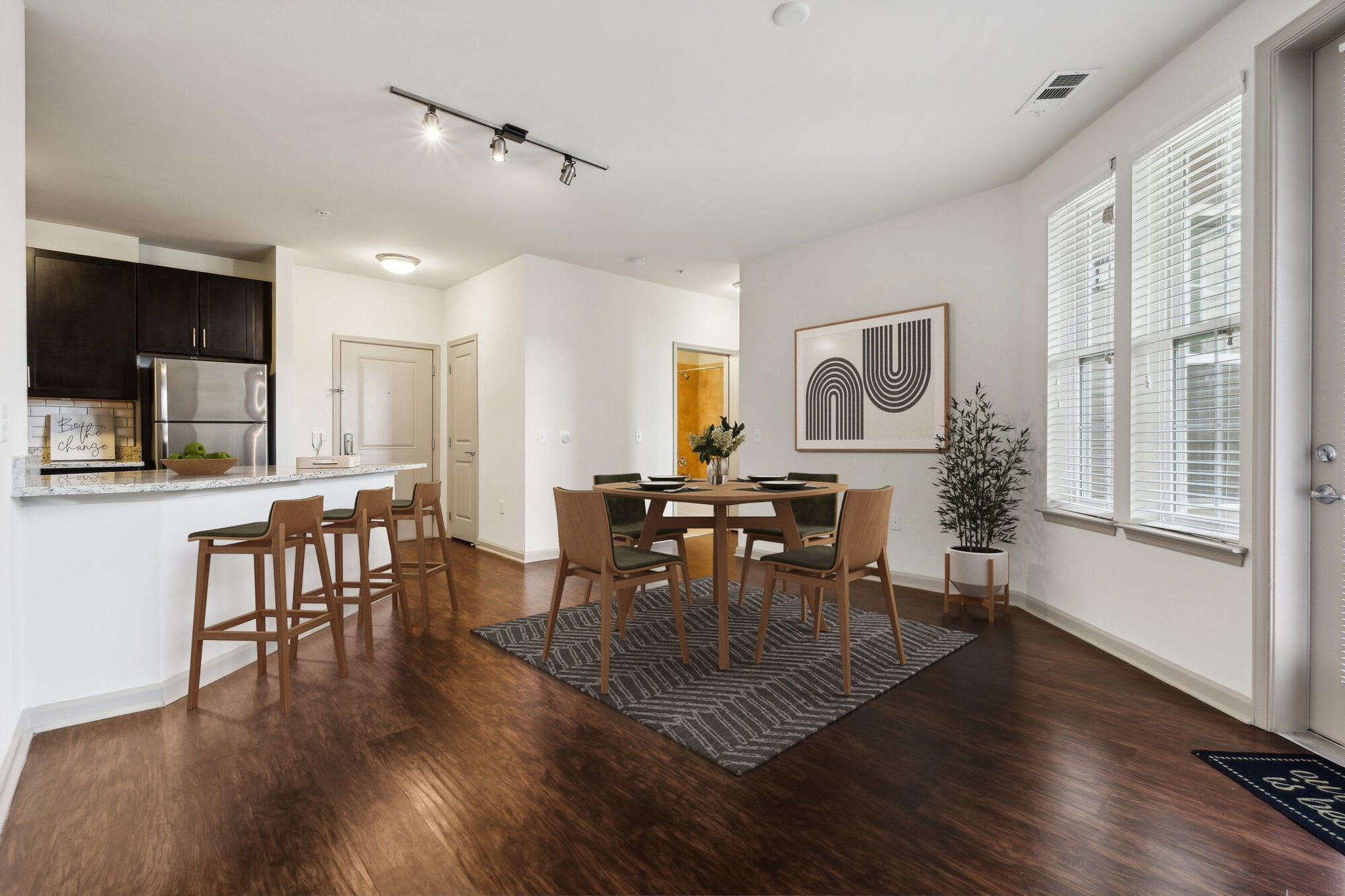 322 Baldwin – photo 3