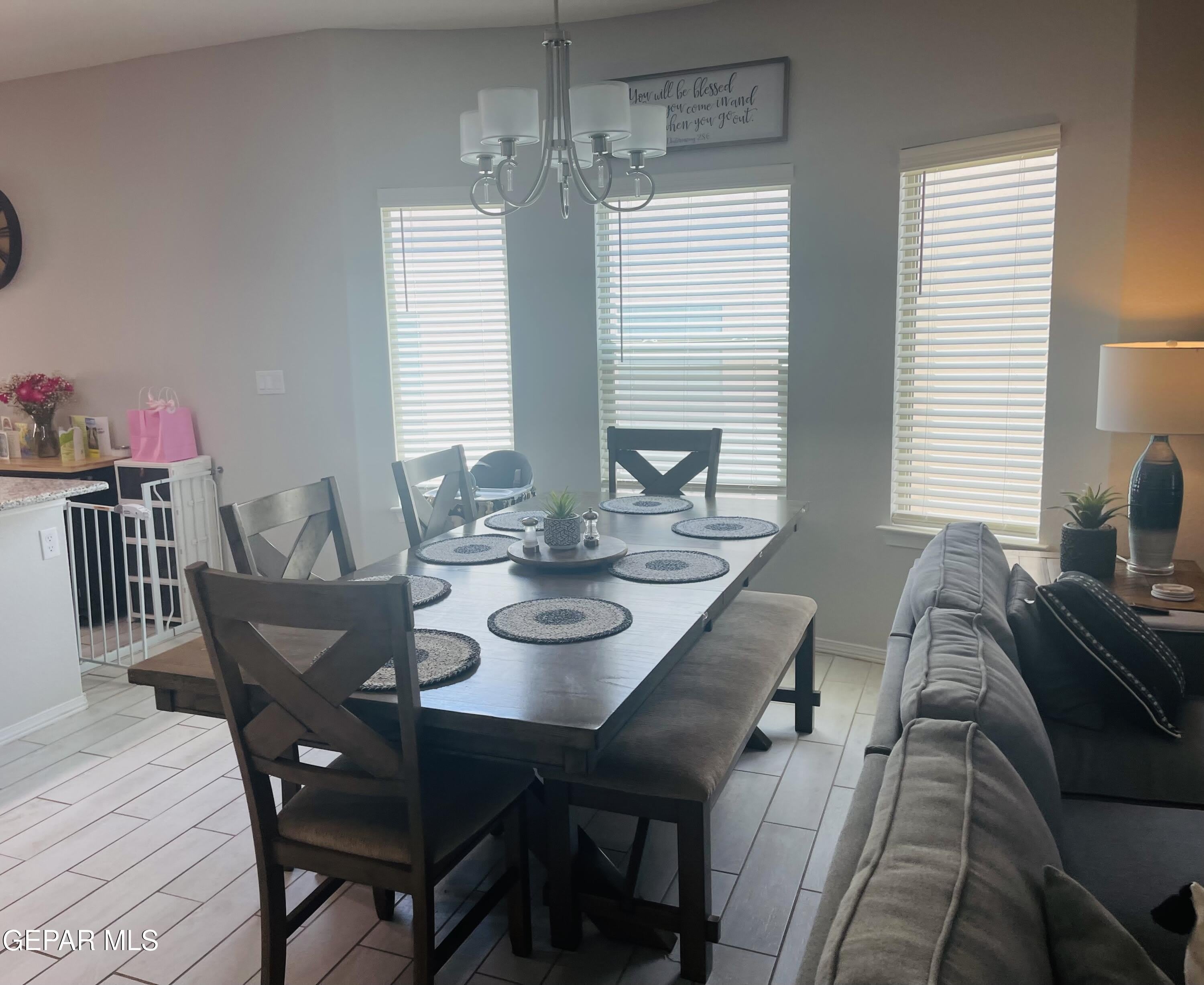 224 Wardour Castle Place – photo 4