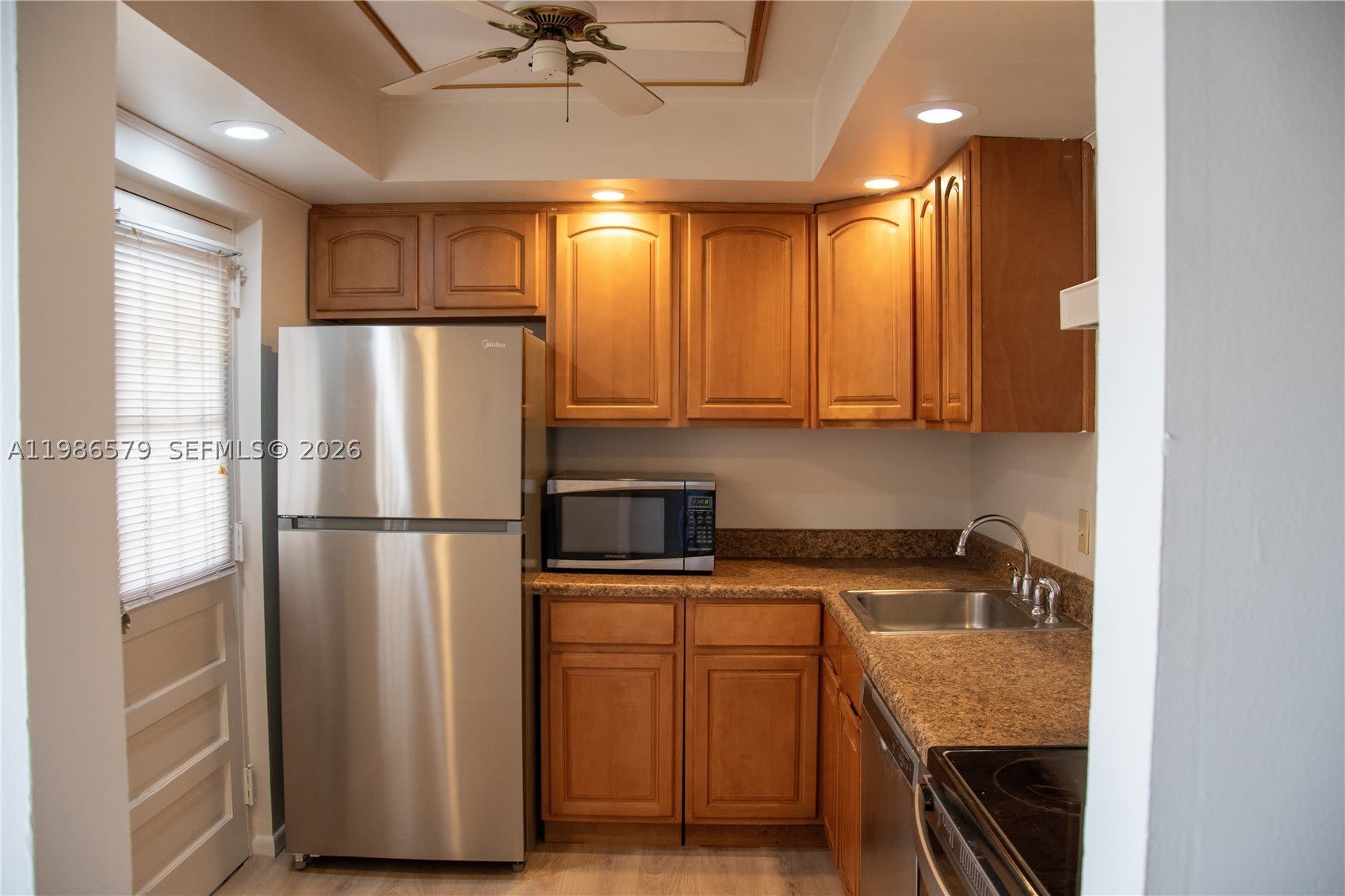 505 E Dania Beach Blvd – photo 4