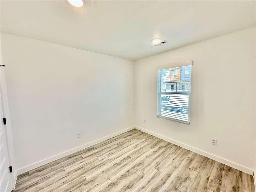 1101 States Avenue – photo 5