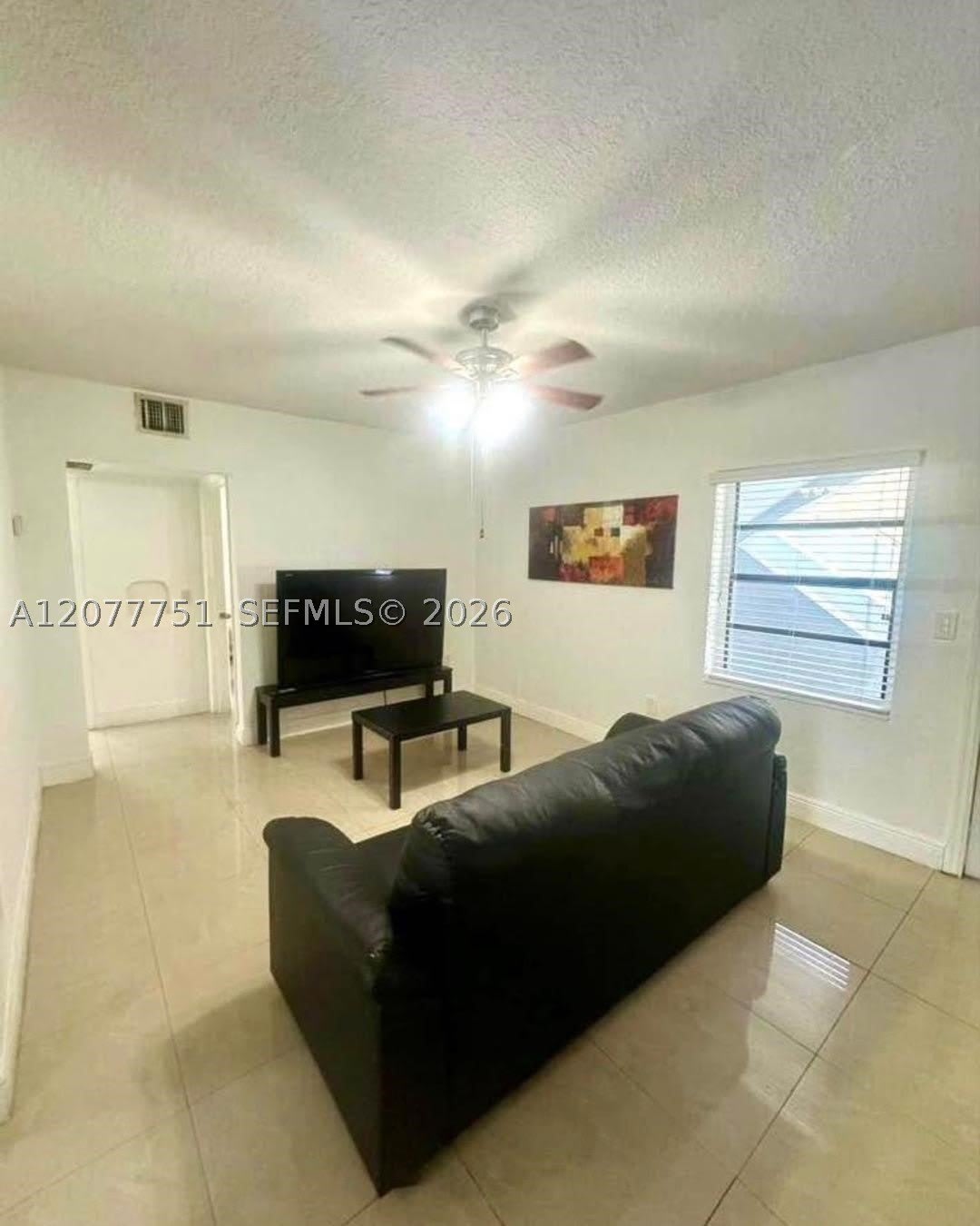 2361 SW 27th St – photo 2