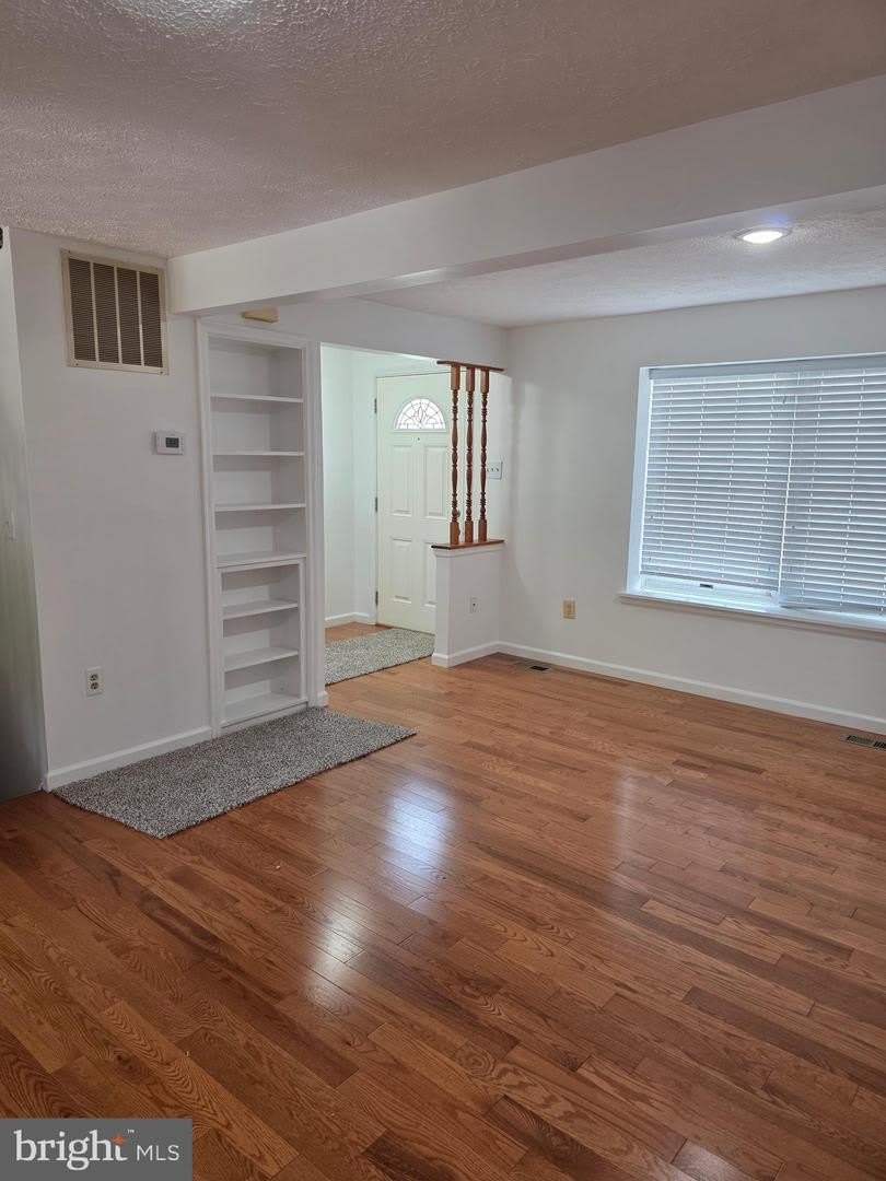 52 Chins Ct – photo 3
