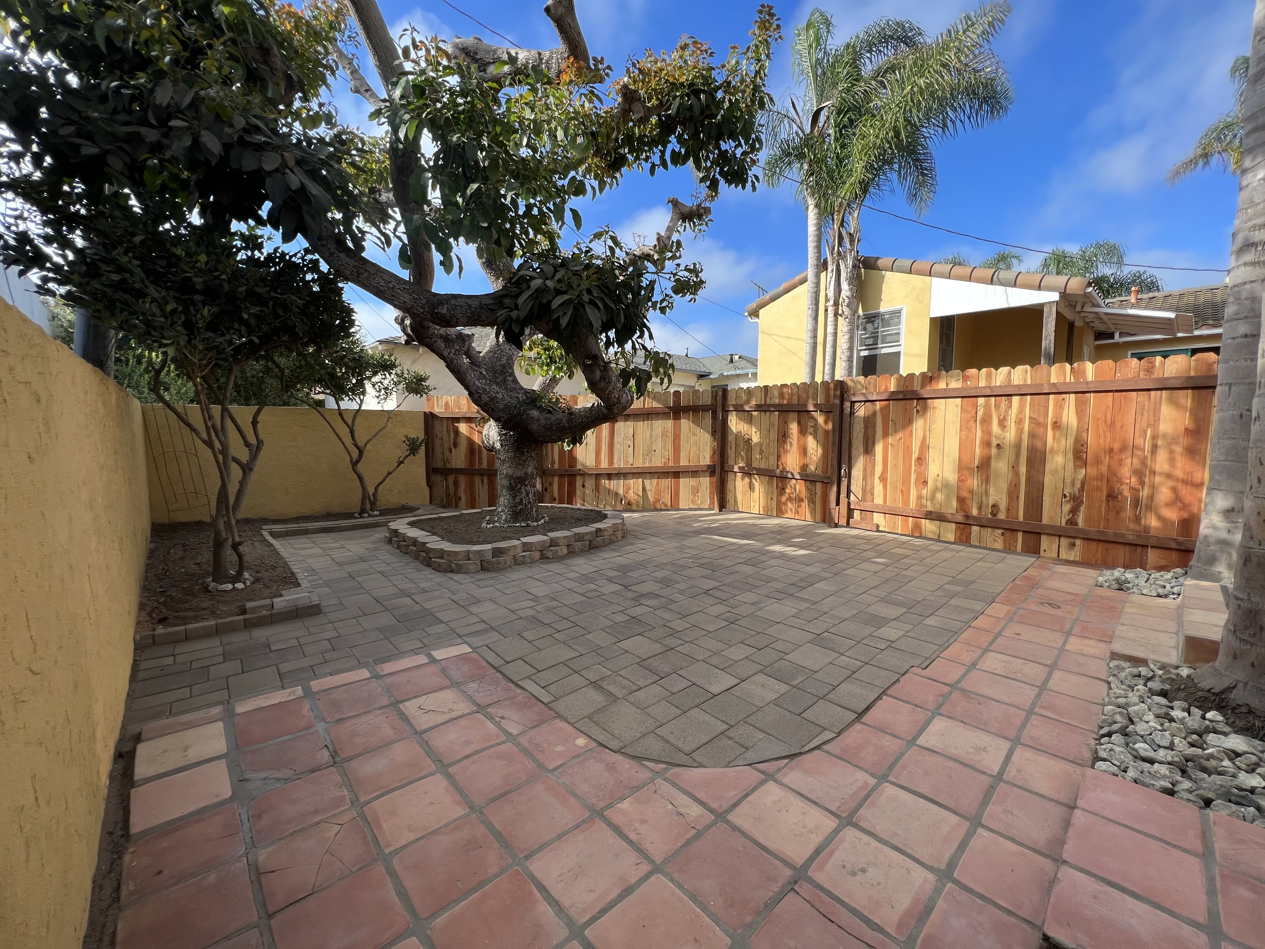 8049 Campion Dr – photo 4