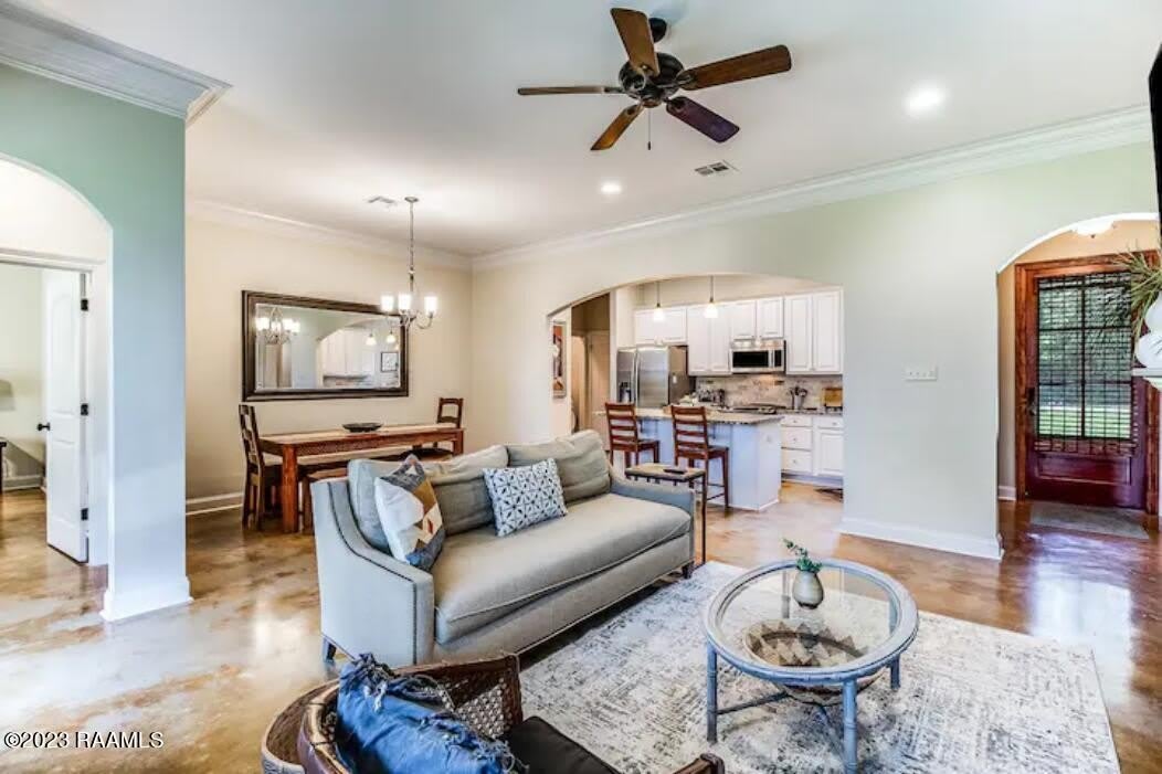 402 E Martial Avenue – photo 4