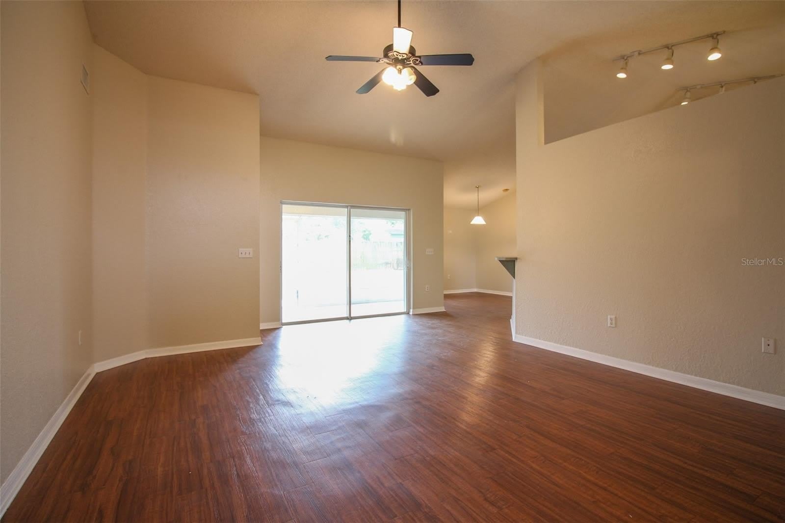3002 Chasewood Drive – photo 4