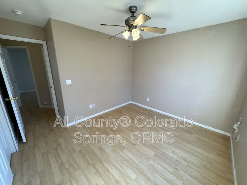 1305 Lords Hill Drive – photo 4