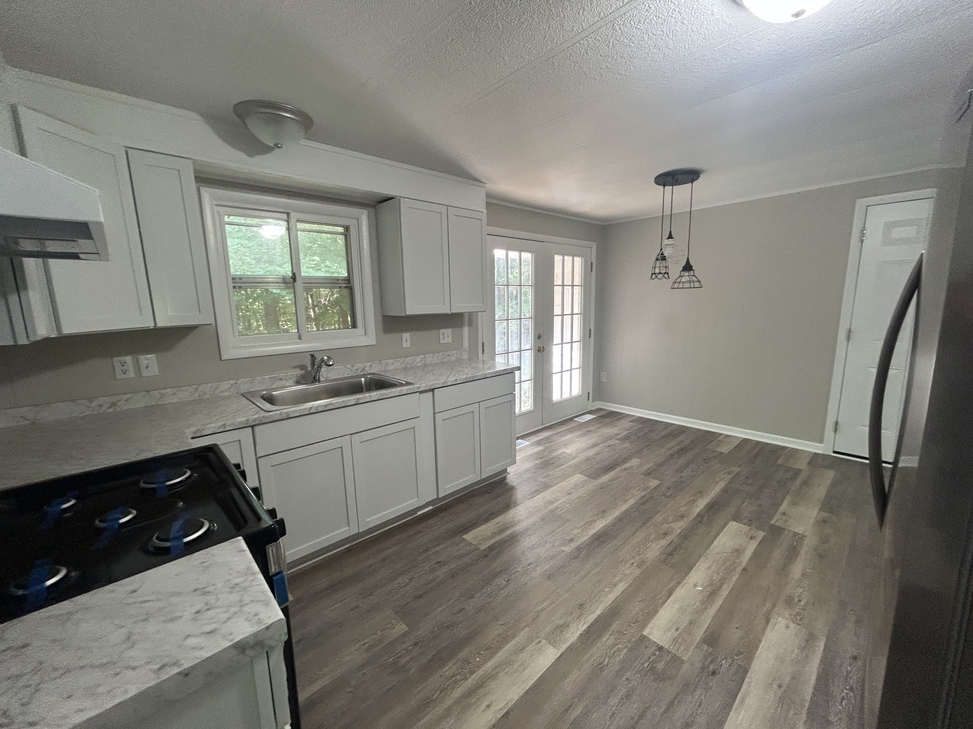 385 North Lakeshore Drive – photo 4