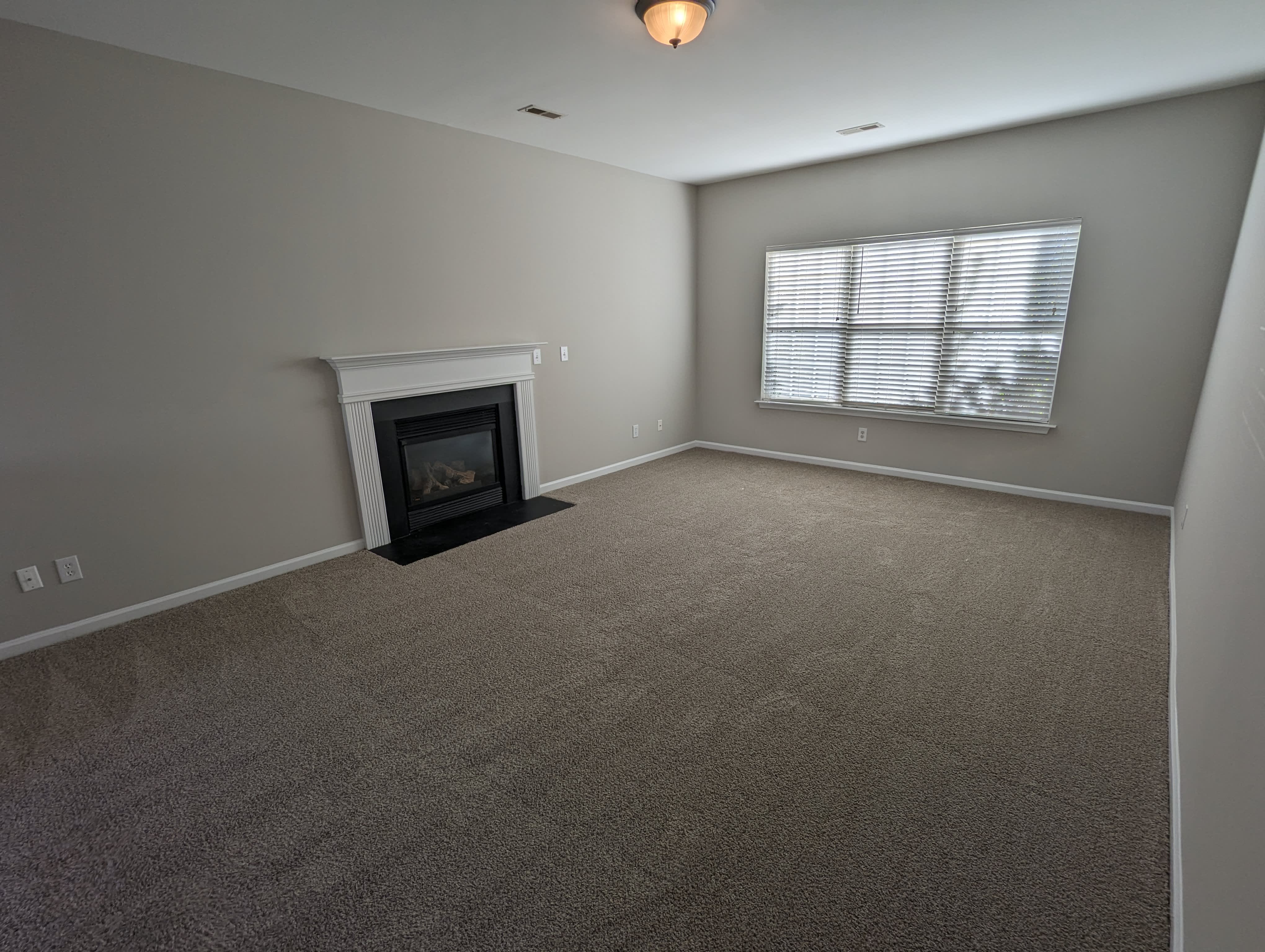 11151 Aprilia Ln – photo 4