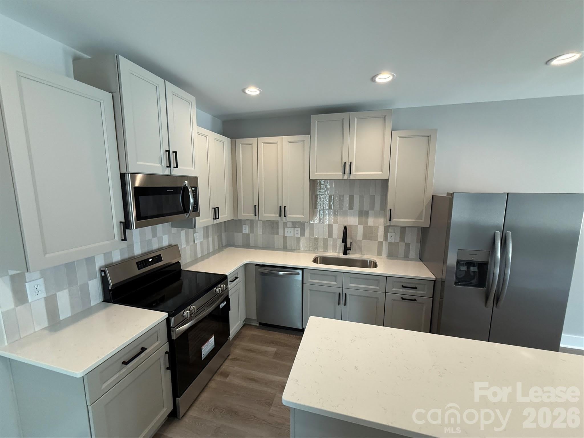 523 Dellwood Drive – photo 5