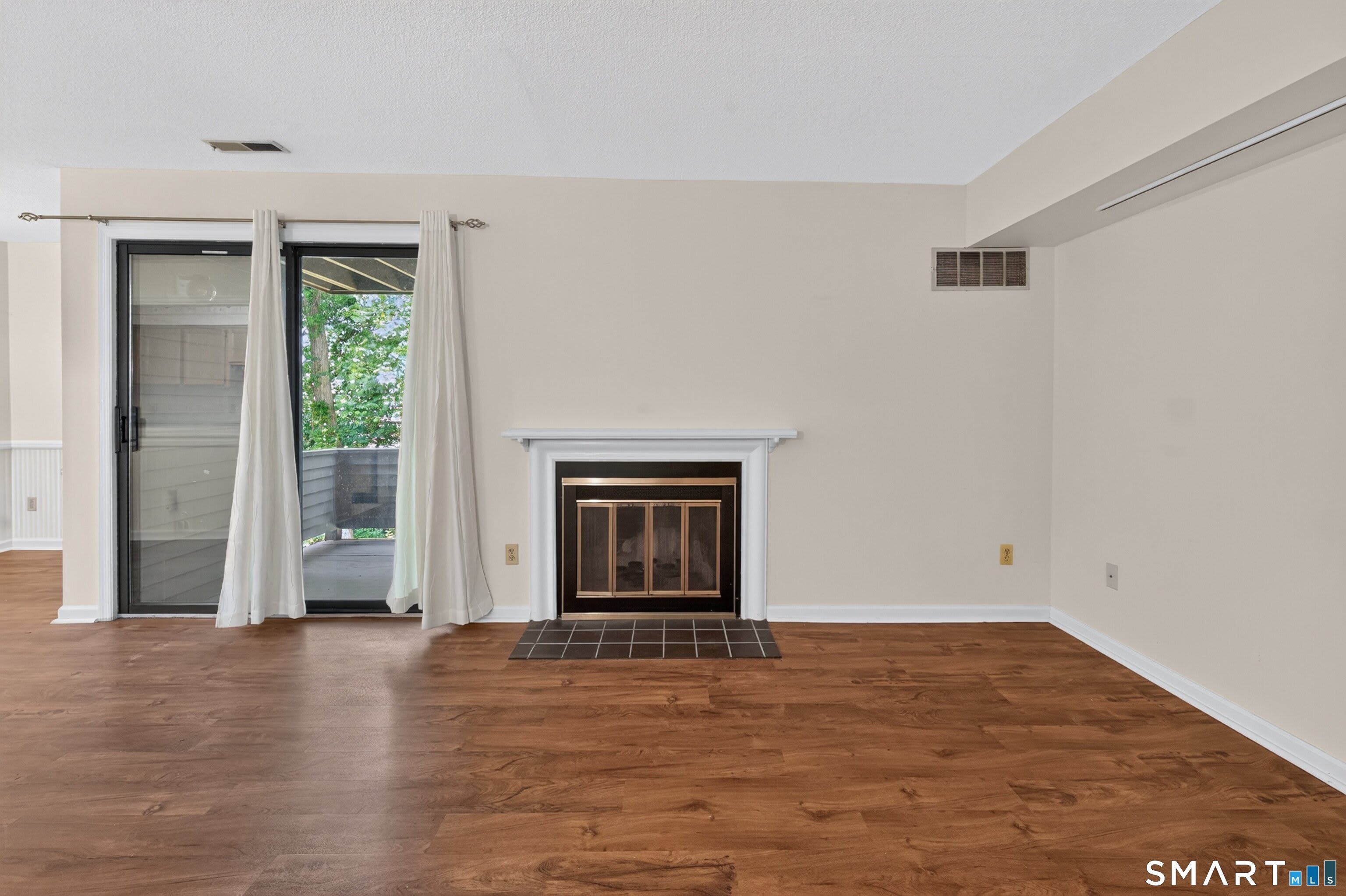 900 Mix Avenue – photo 4