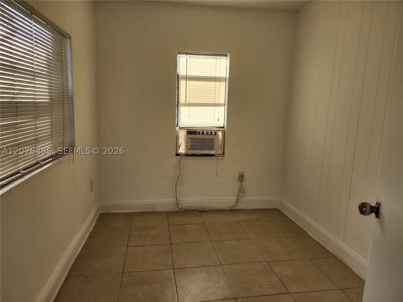 2129 NW 44th St – photo 3
