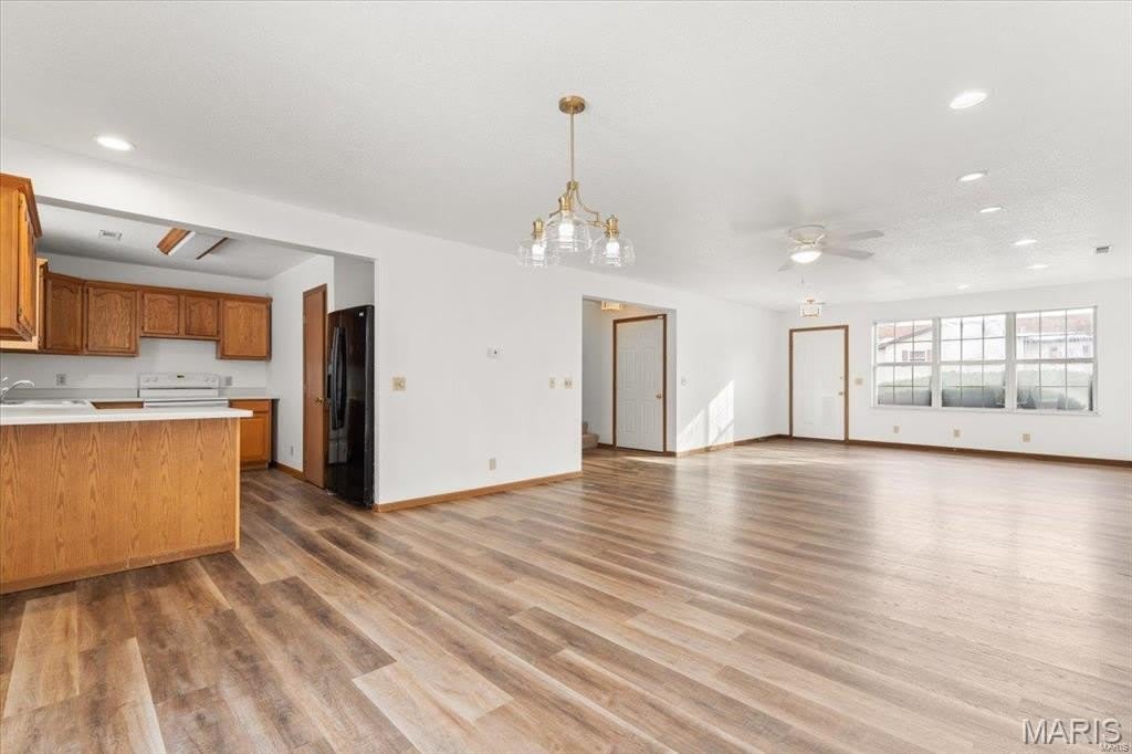 134 CLINTON HILL Drive – photo 5