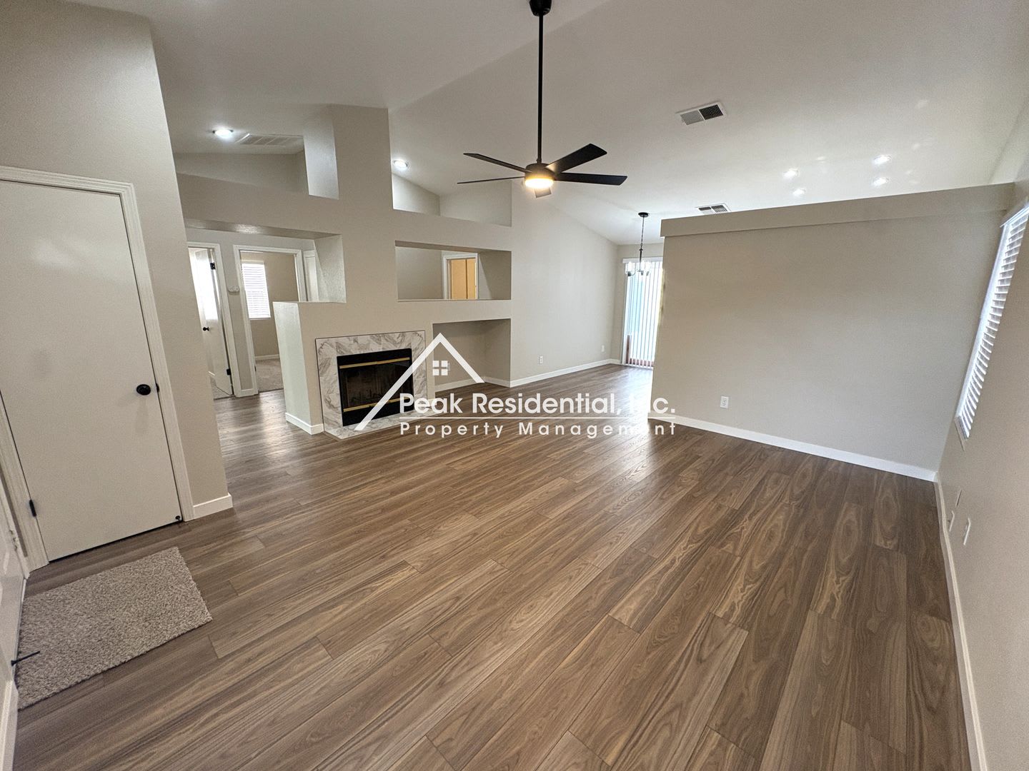 A Newer 3bd/2ba Rancho Cordova Home with 2 Car Garage – photo 3