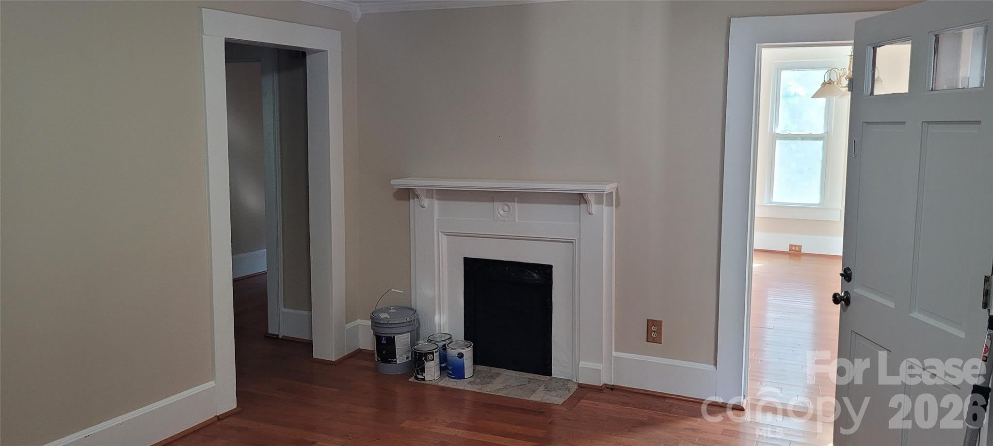 212 E Bell Street – photo 4