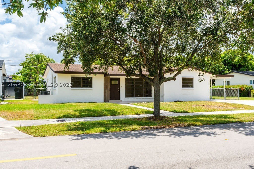 19390 Whispering Pines Rd – photo 2