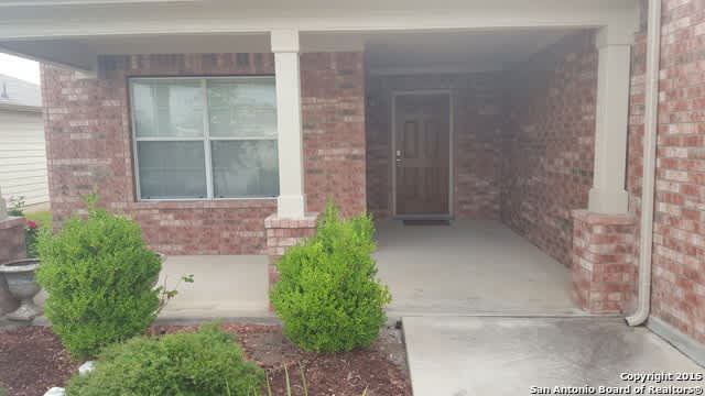 4 Bedroom 2 1 2 Bath With Master Downstairs – photo 2