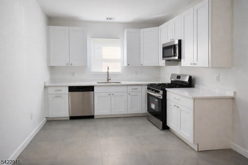 359 S 20Th St – photo 3