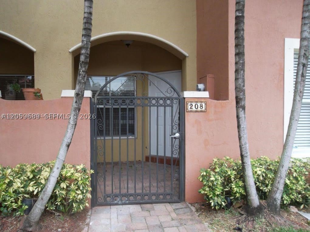208 Lake Monterey Cir – photo 1