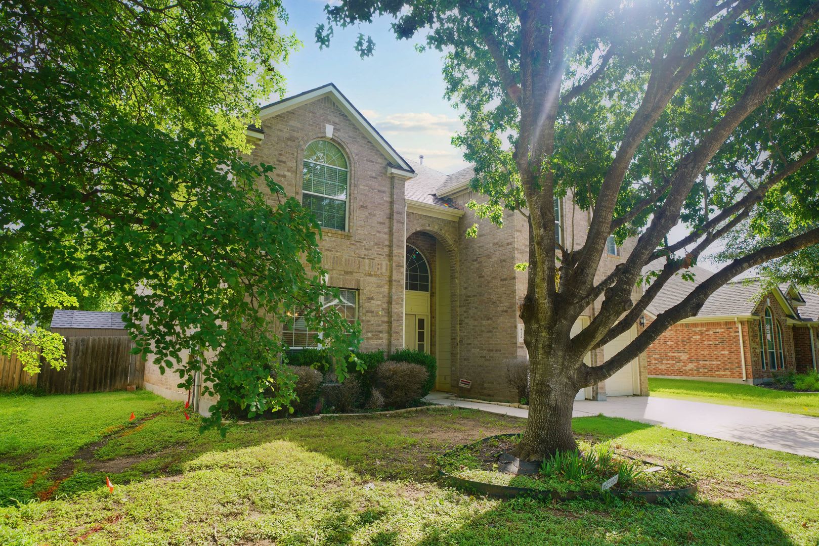 Gorgeous 5 Bedroom Home In Gated Subdivision Schertz Realtor Commmission 550 – photo 3