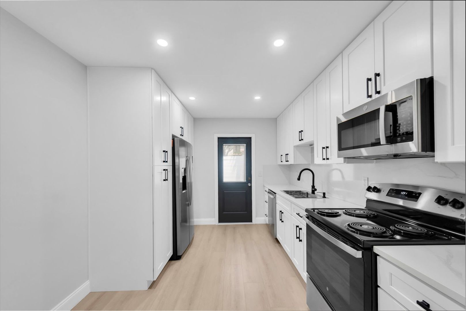 3009 W Binnicker Ave – photo 4