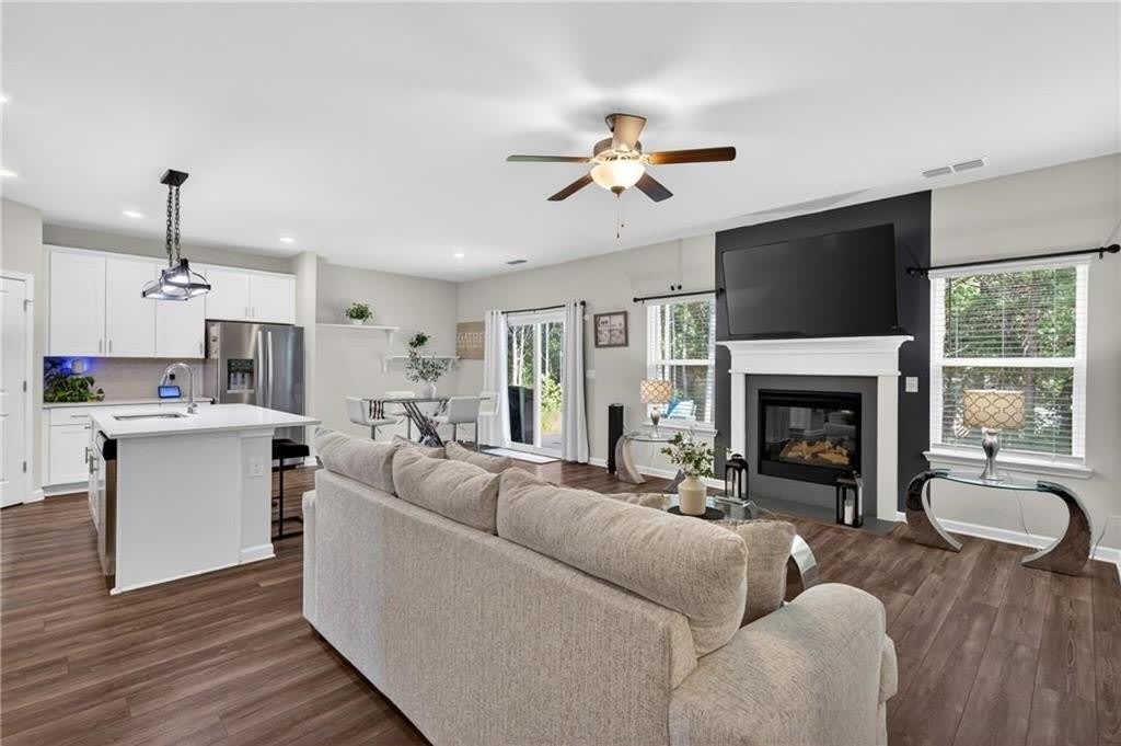 4161 Dean Grove Way – photo 5
