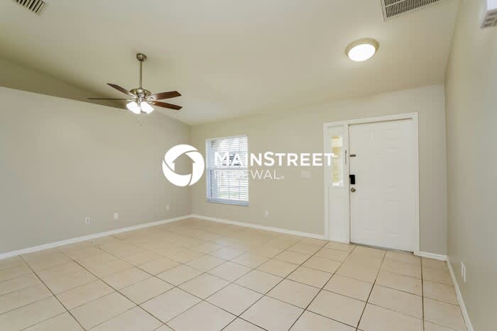 1426 Southeast 23rd Terrace – photo 4