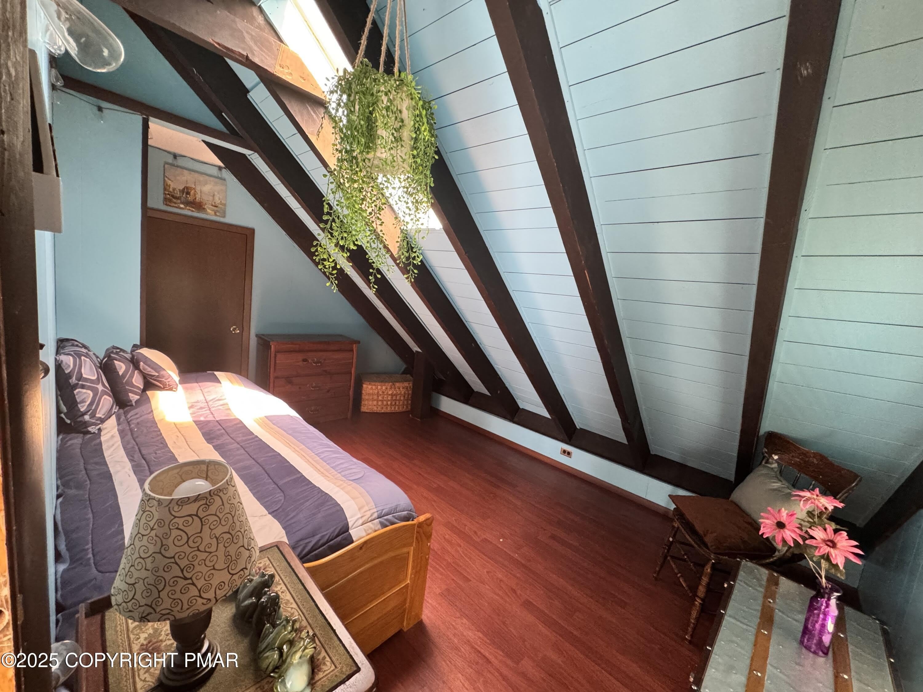 2156 White Oak Drive – photo 4