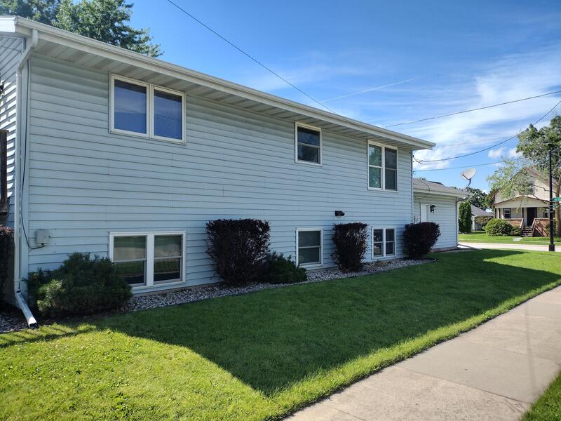 1103 Arthur Avenue – photo 1