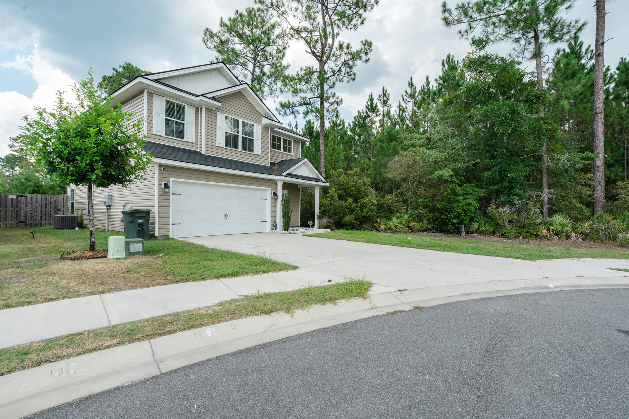 152 Centennial Court – photo 2