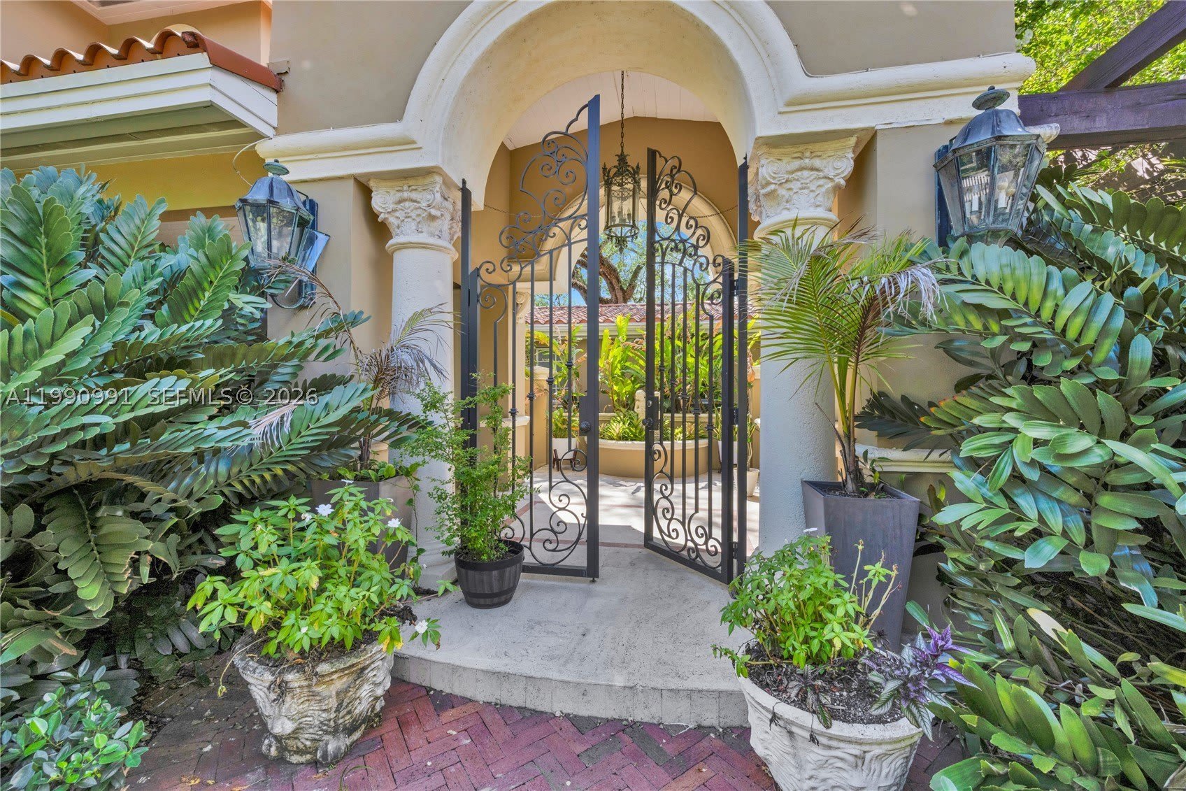 6200 Granada Blvd – photo 3