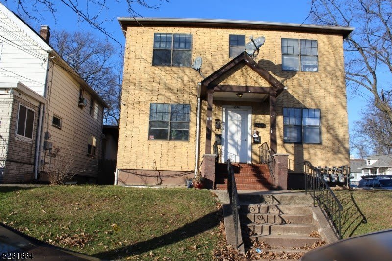 580 E Milton Ave – photo 1