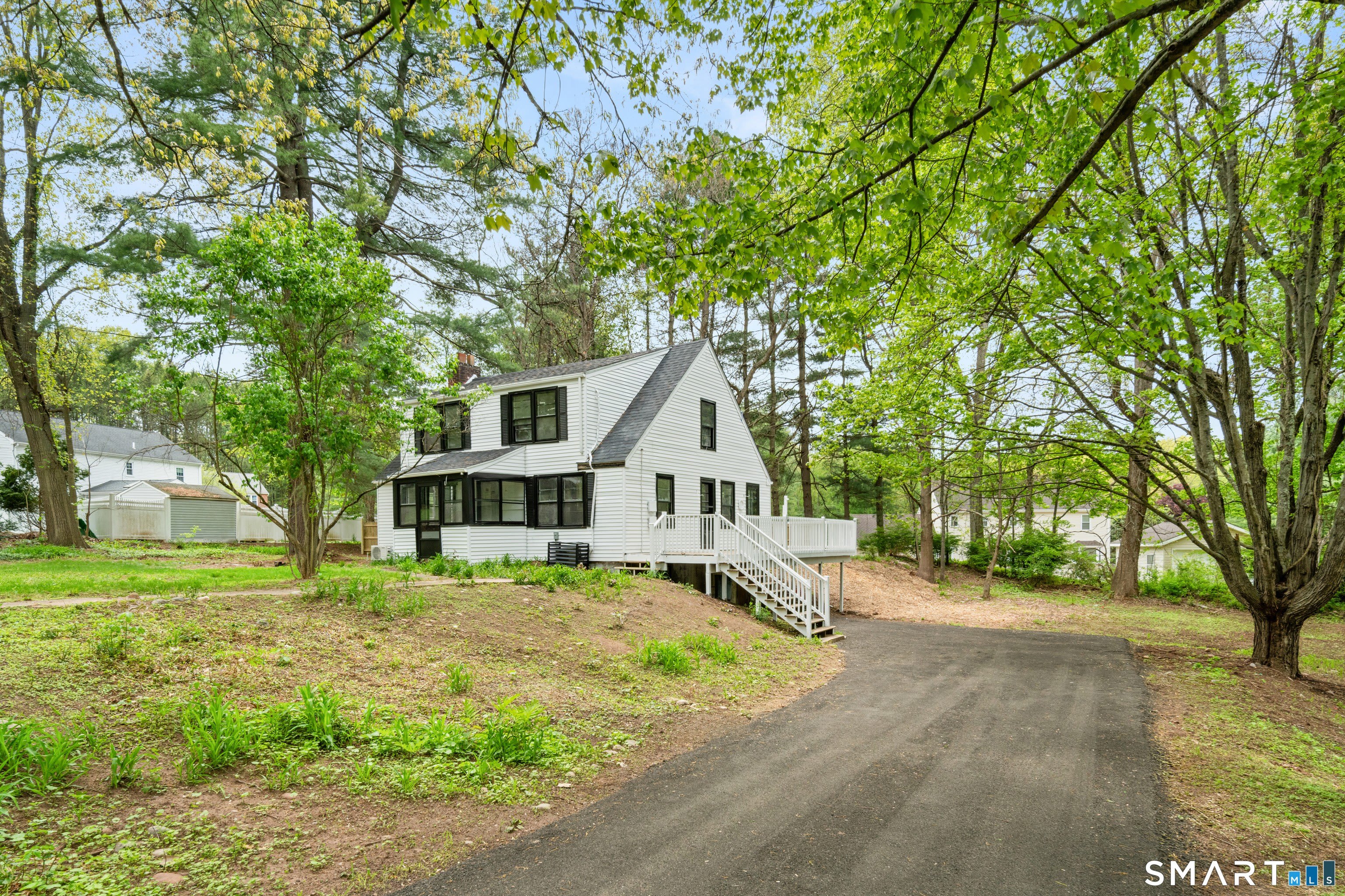 1335 Wolf Hill Road – photo 3