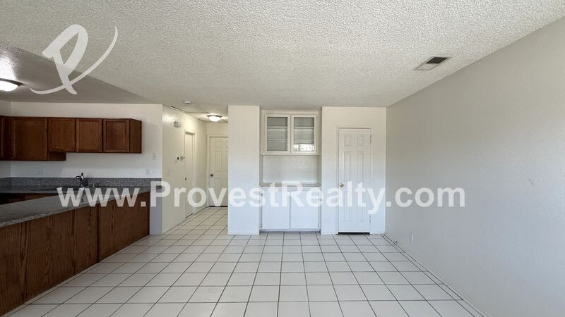 12769 Kiowa Rd. – photo 3