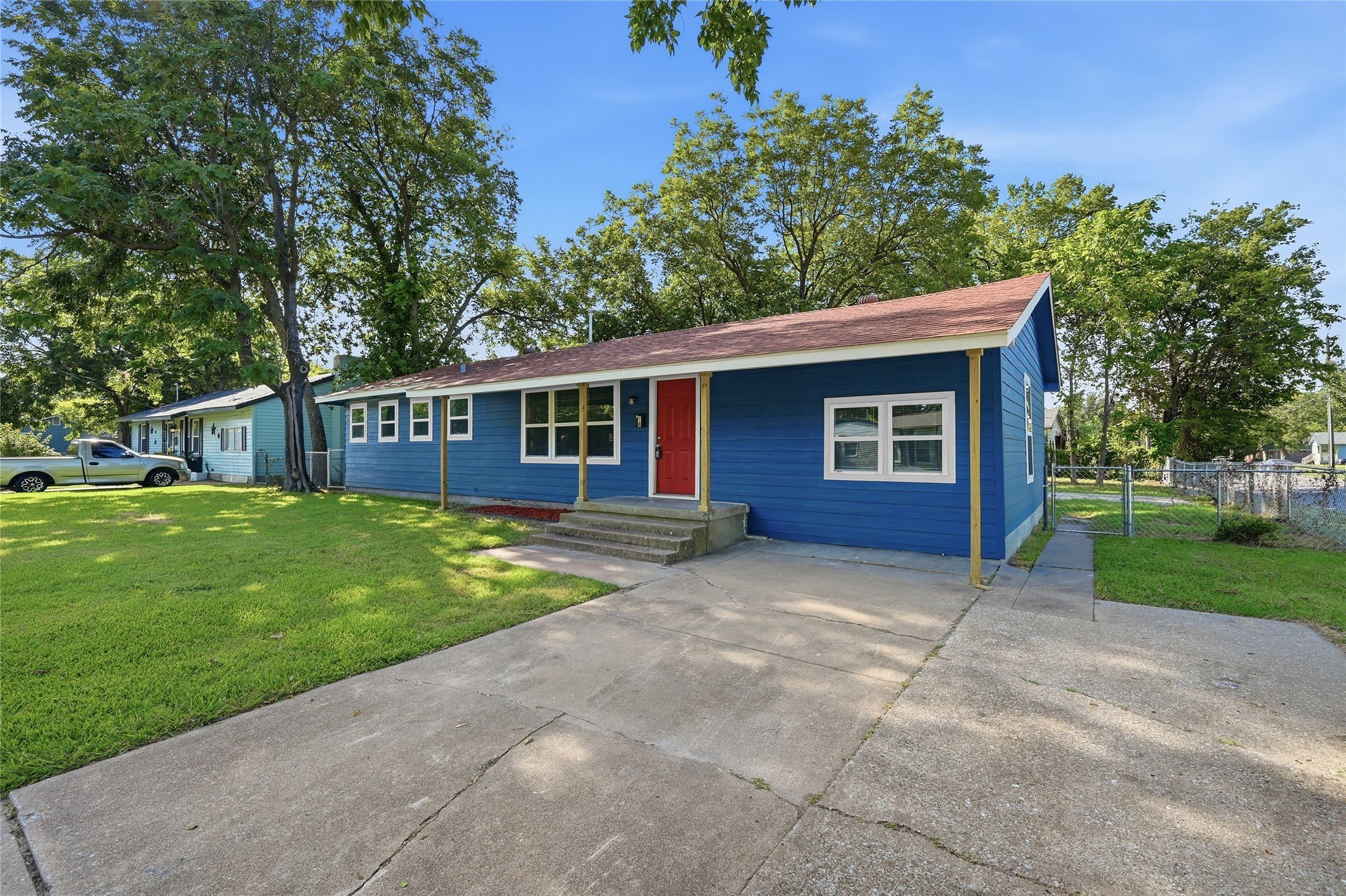 718 W Belden Street – photo 3