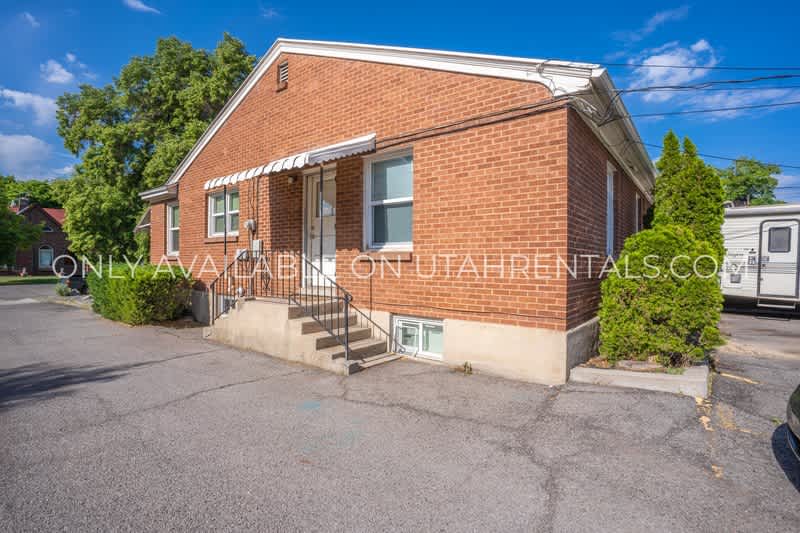545 E 400 N – photo 5