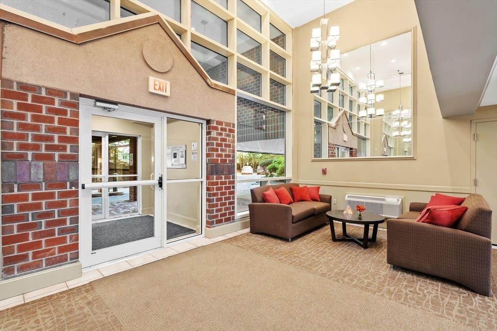 1 Watermill Pl – photo 2