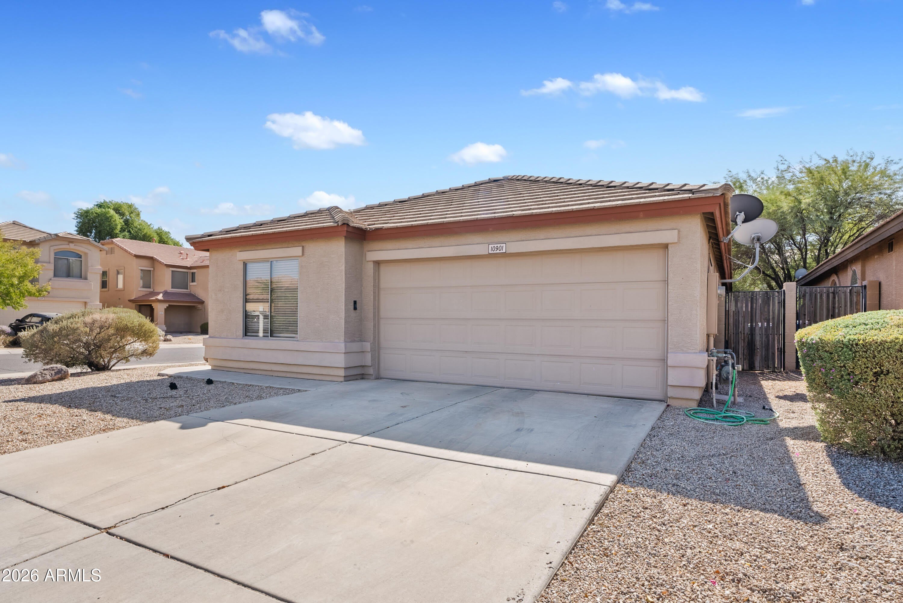10901 W Lewis Avenue – photo 2