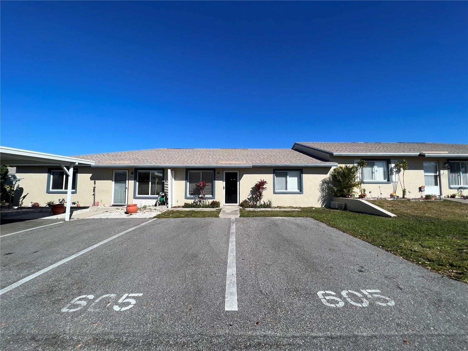 605 RIDGE Terrace – photo 3