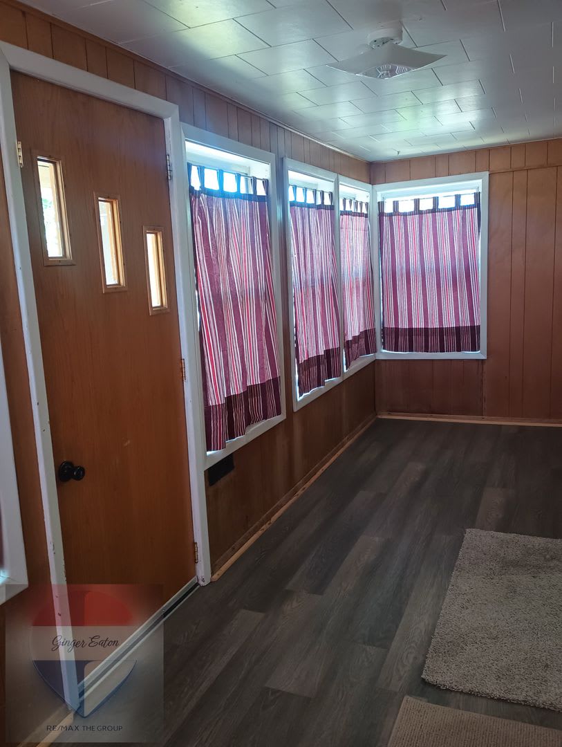 2 Bedroom Central Home For Rent – photo 3
