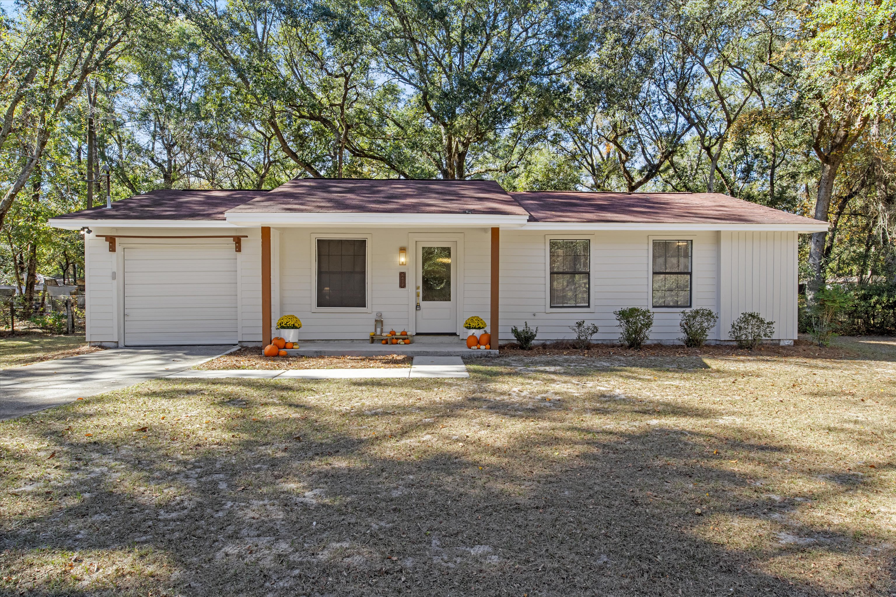 8477 Titus Ln – photo 2