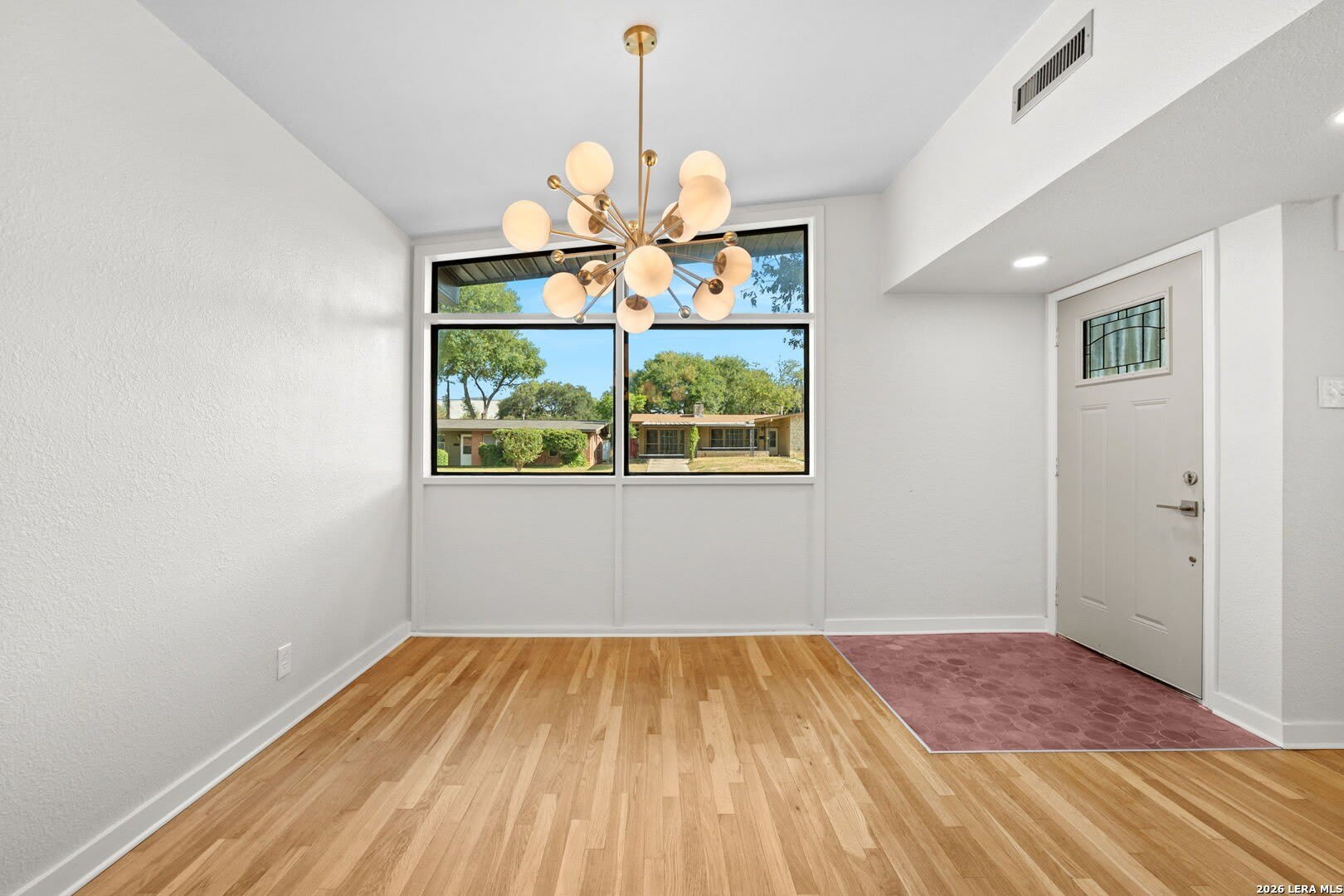214 SOUTHBRIDGE ST – photo 4