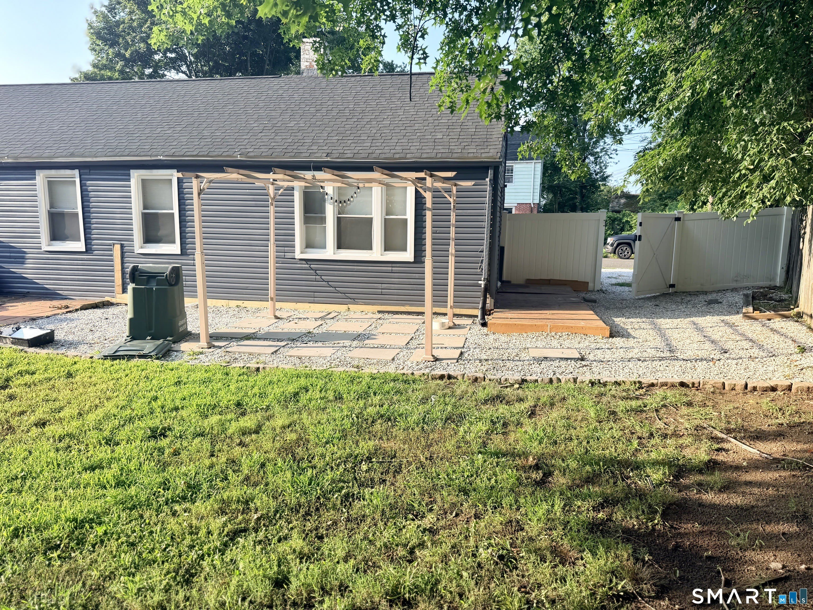 68 Alexander Drive – photo 5