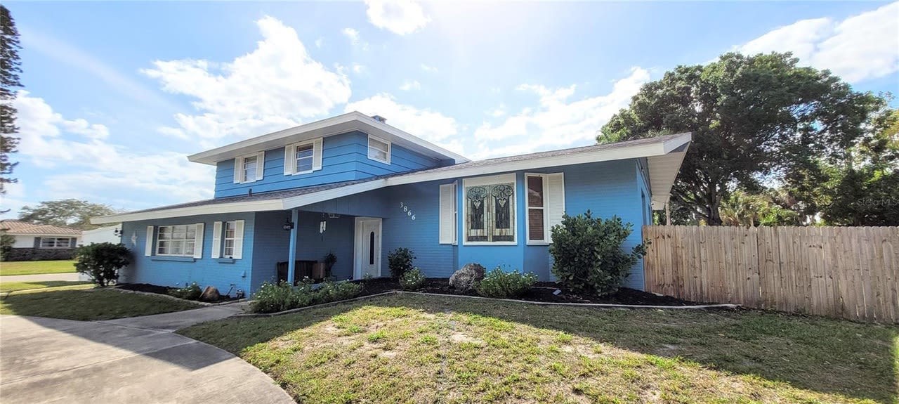 3866 Allenwood Street – photo 1