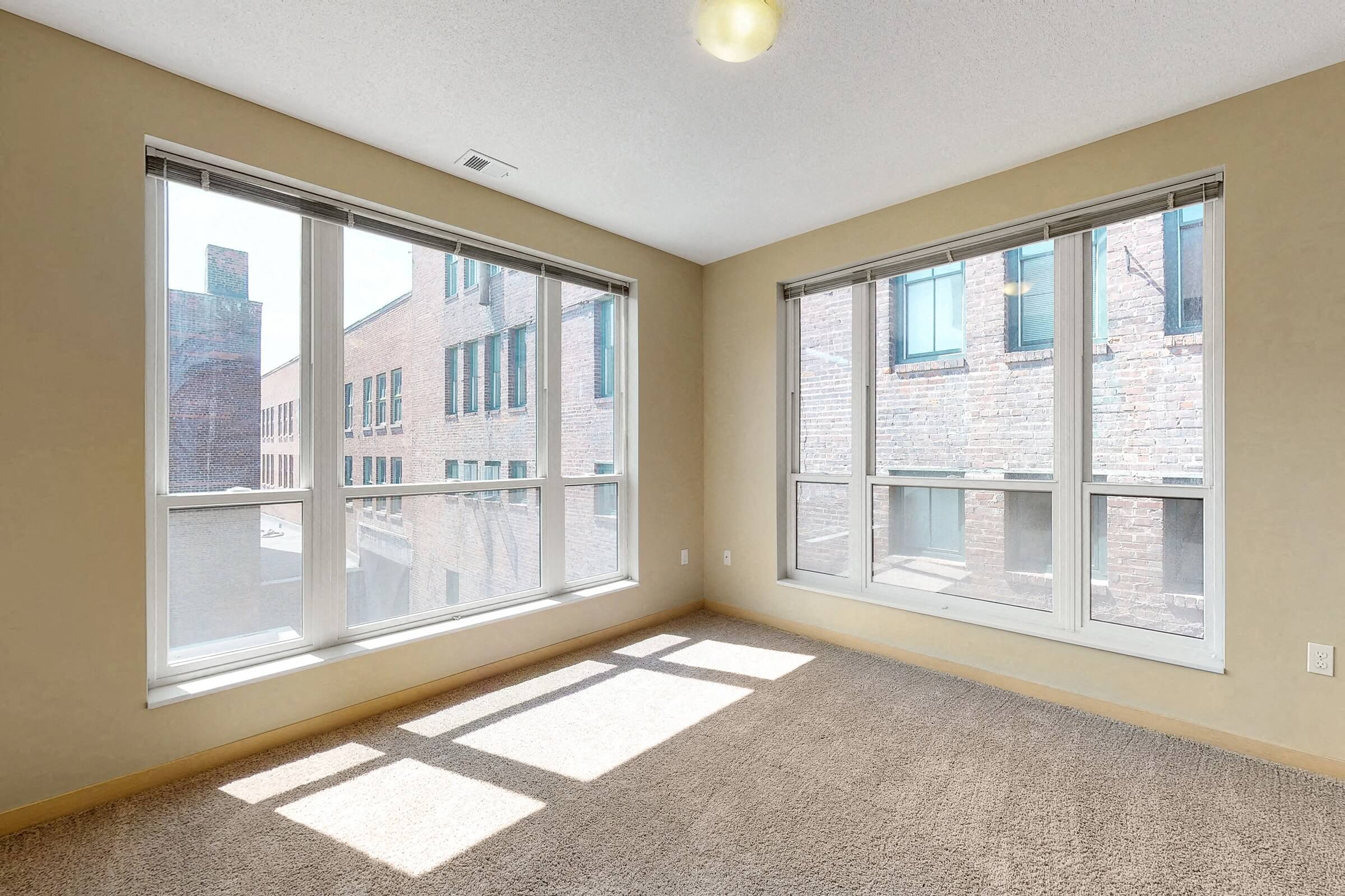 L14 Flats – photo 4