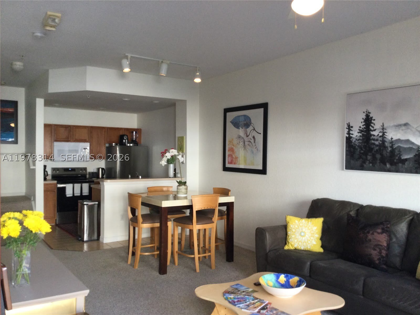 4601 Yellowgold Rd W – photo 3