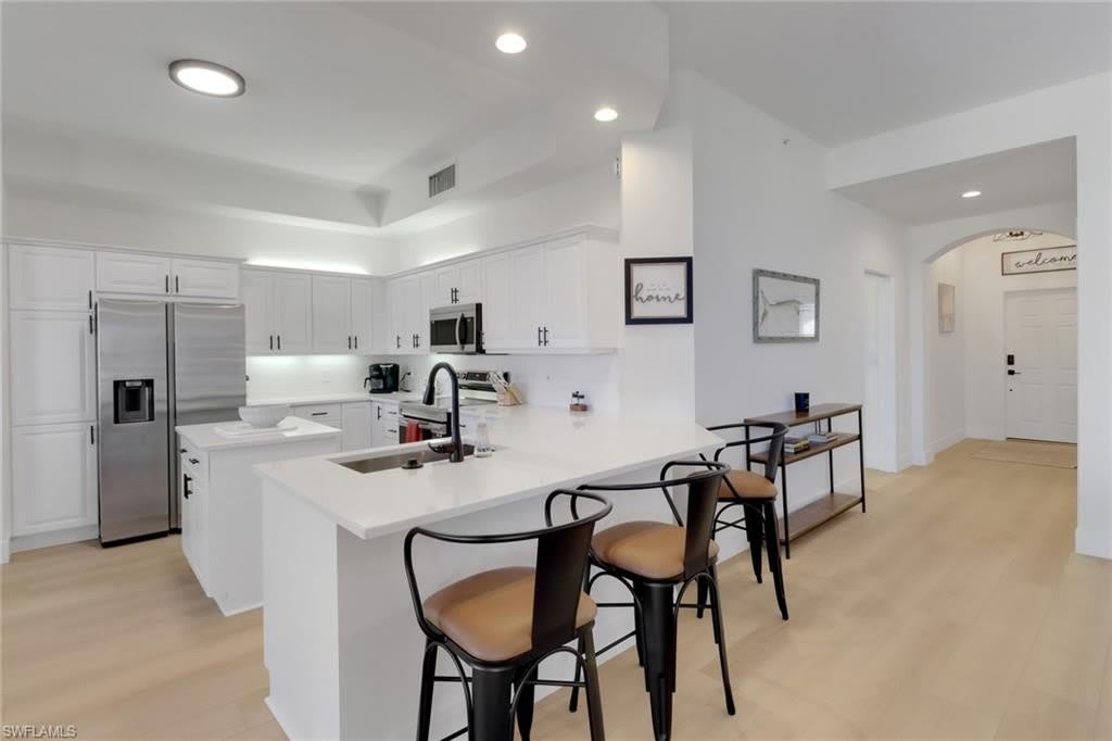 451 Bayfront Pl – photo 2