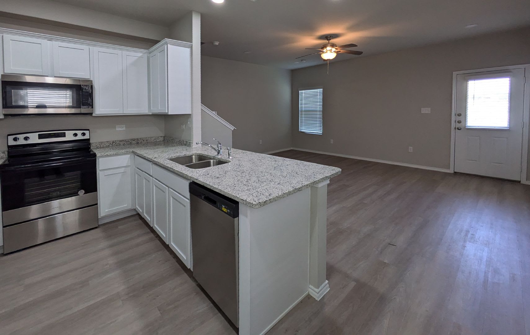 5330 Lisa Point – photo 5