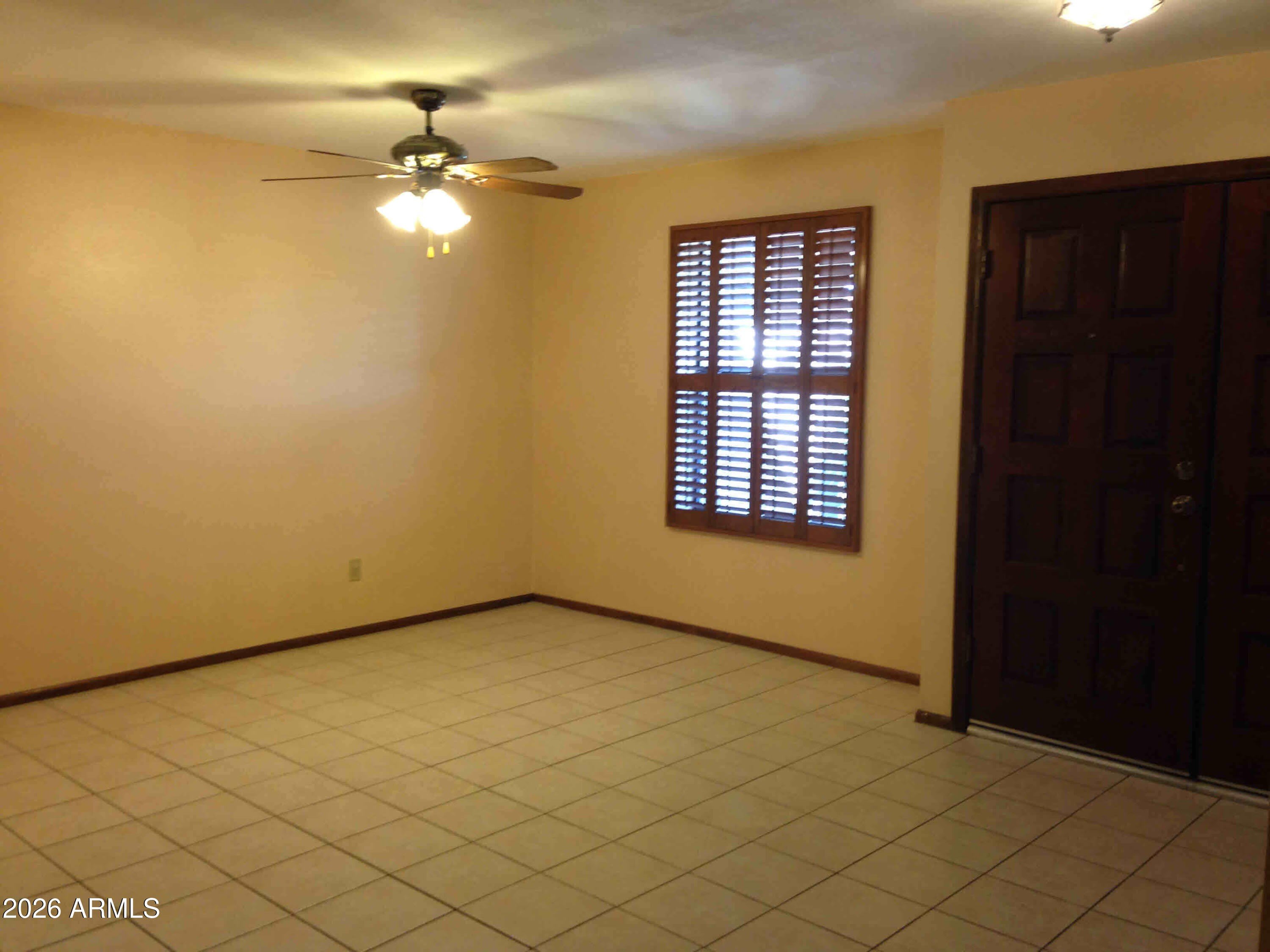 701 W SUMMIT Place – photo 3